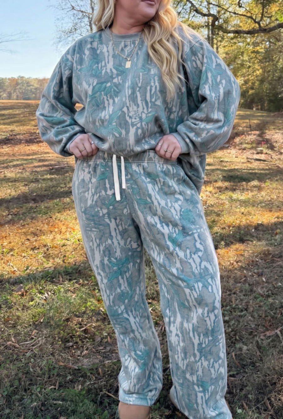 Women’s Camo 2Piece Set (RTS)