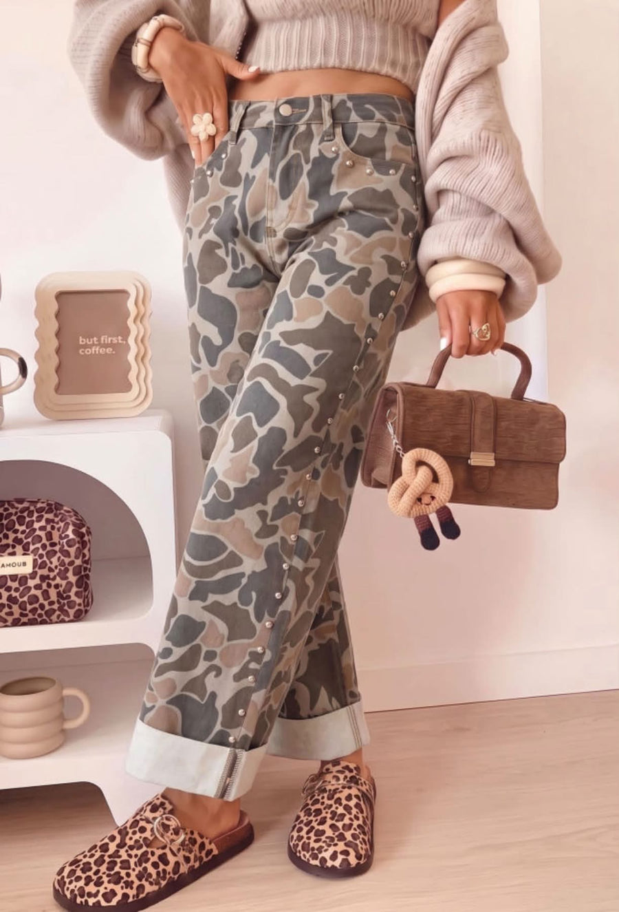 Women’s Camo Pants (RTS)
